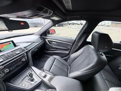 2017 BMW 3 Series 330i   - Photo 12 - Albany, OR 97322