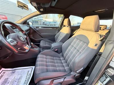 2012 Volkswagen GTI Base PZEV   - Photo 14 - Albany, OR 97322