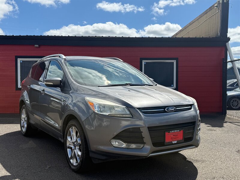 2013 Ford Escape SEL   - Photo 1 - Albany, OR 97322