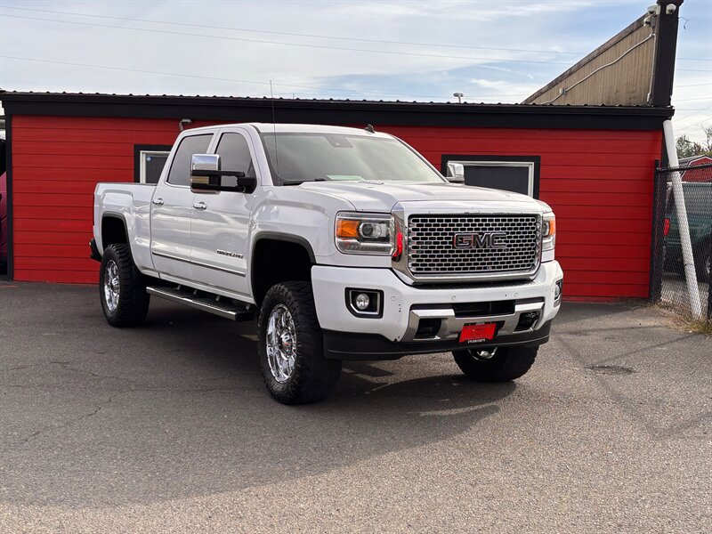 2015 GMC Sierra 2500HD Denali Denali