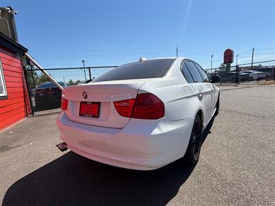 2010 BMW 3 Series 328i   - Photo 3 - Albany, OR 97322