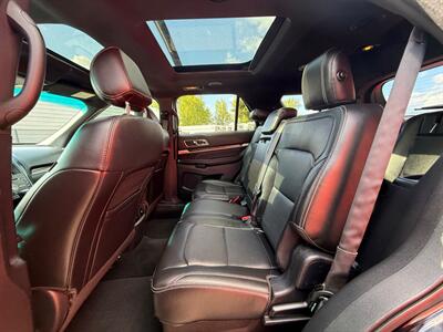 2017 Ford Explorer Limited   - Photo 9 - Albany, OR 97322