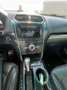 2017 Ford Explorer Limited   - Photo 14 - Albany, OR 97322