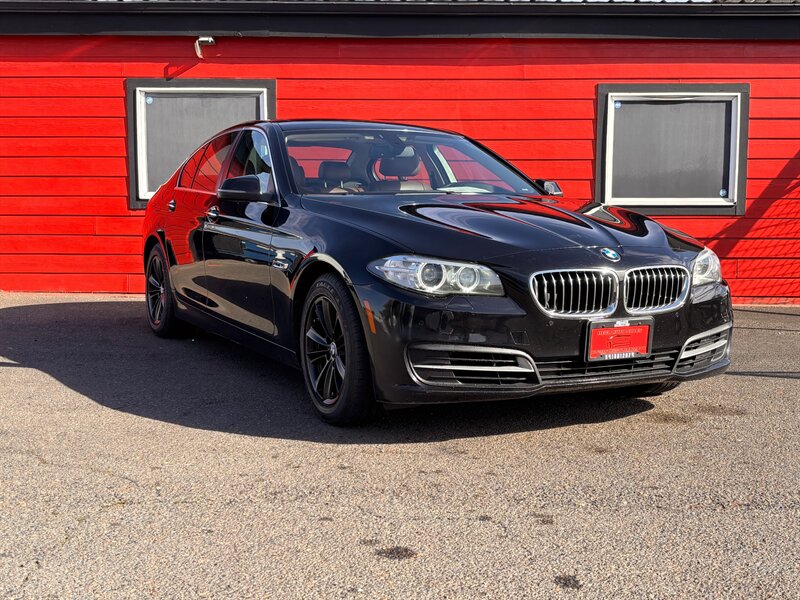 2014 BMW 5 Series 528i xDrive xDrive