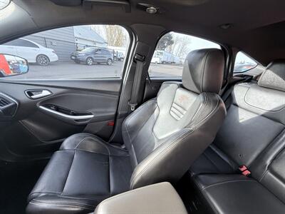 2014 Ford Focus ST   - Photo 12 - Albany, OR 97322