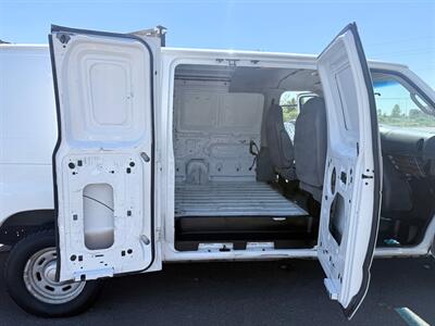 2004 Ford Transit E-150   - Photo 8 - Albany, OR 97322