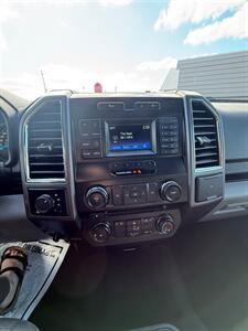 2015 Ford F-150 XLT   - Photo 8 - Albany, OR 97322