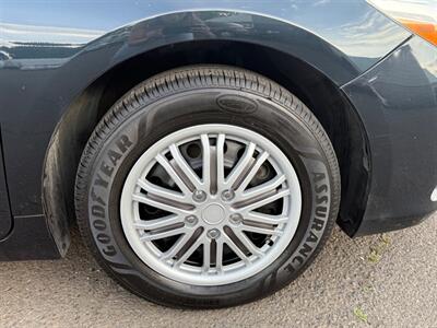 2015 Toyota Camry LE   - Photo 11 - Albany, OR 97322