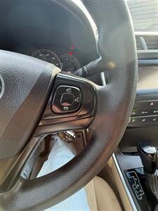 2015 Toyota Camry LE   - Photo 13 - Albany, OR 97322