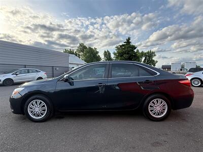 2015 Toyota Camry LE   - Photo 5 - Albany, OR 97322