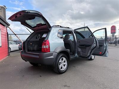 2009 Hyundai TUCSON SE   - Photo 7 - Albany, OR 97322