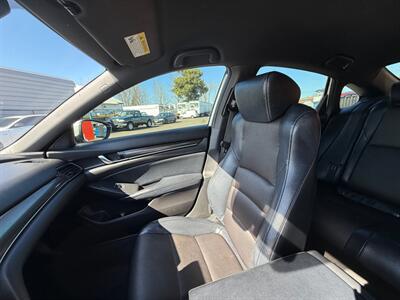 2018 Honda Accord Sport   - Photo 13 - Albany, OR 97322