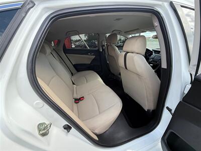 2016 Honda Civic LX   - Photo 10 - Albany, OR 97322