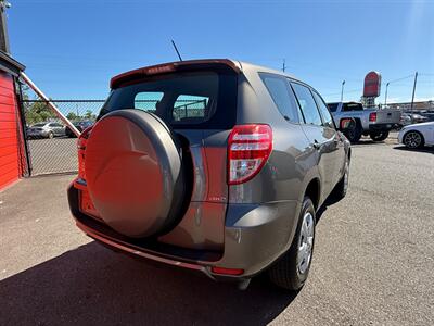 2009 Toyota RAV4   - Photo 3 - Albany, OR 97322
