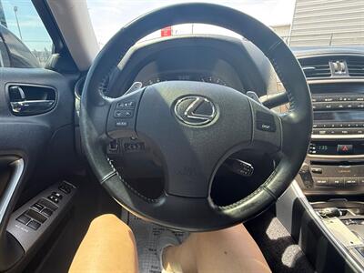 2009 Lexus IS 250   - Photo 8 - Albany, OR 97322