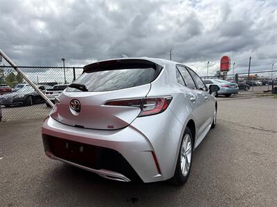2019 Toyota Corolla Hatchback SE   - Photo 3 - Albany, OR 97322