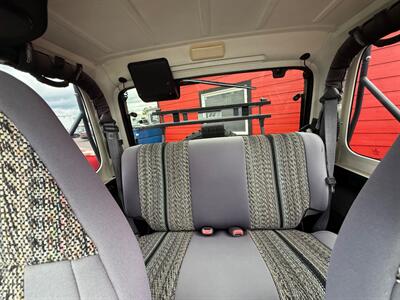 1997 Jeep Wrangler Sport   - Photo 9 - Albany, OR 97322