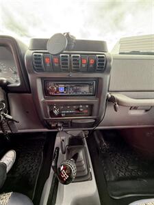 1997 Jeep Wrangler Sport   - Photo 12 - Albany, OR 97322