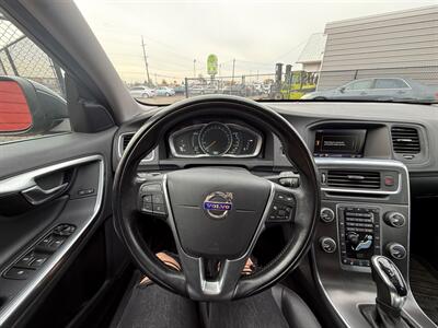 2015 Volvo V60 T5 Drive-E Premier Plus   - Photo 14 - Albany, OR 97322