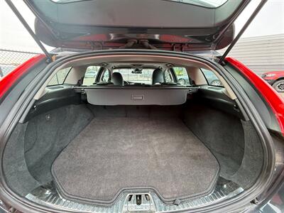 2015 Volvo V60 T5 Drive-E Premier Plus   - Photo 9 - Albany, OR 97322