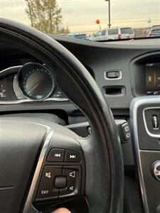 2015 Volvo V60 T5 Drive-E Premier Plus   - Photo 19 - Albany, OR 97322