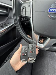 2015 Volvo V60 T5 Drive-E Premier Plus   - Photo 6 - Albany, OR 97322