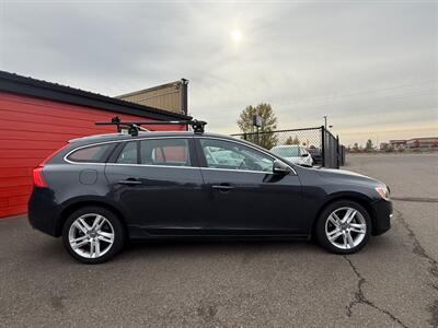 2015 Volvo V60 T5 Drive-E Premier Plus   - Photo 2 - Albany, OR 97322
