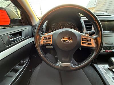 2012 Subaru Outback 2.5i Premium   - Photo 15 - Albany, OR 97322