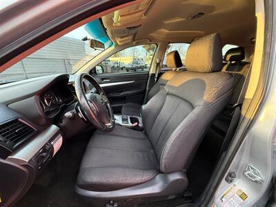 2012 Subaru Outback 2.5i Premium   - Photo 8 - Albany, OR 97322