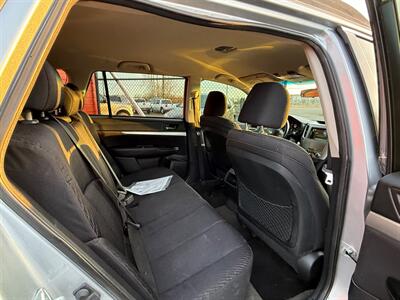 2012 Subaru Outback 2.5i Premium   - Photo 7 - Albany, OR 97322