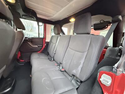 2014 Jeep Wrangler Unlimited Sport   - Photo 17 - Albany, OR 97322