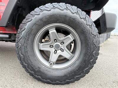 2014 Jeep Wrangler Unlimited Sport   - Photo 9 - Albany, OR 97322