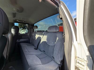2006 GMC Sierra 1500 SLE1   - Photo 16 - Albany, OR 97322
