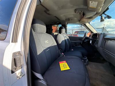 2006 GMC Sierra 1500 SLE1   - Photo 14 - Albany, OR 97322
