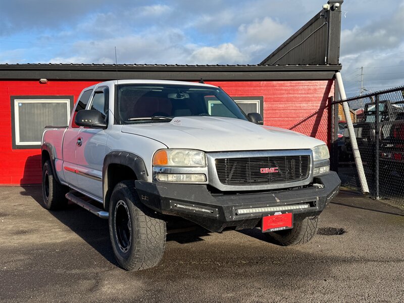 2006 GMC Sierra 1500 SLE1   - Photo 1 - Albany, OR 97322