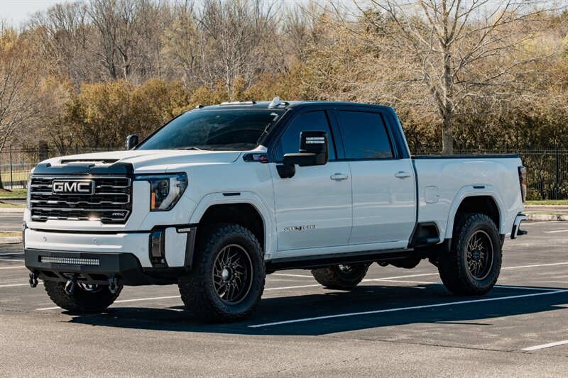 2024 GMC Sierra 3500 AT4  