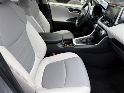 2021 Toyota RAV4 Limited   - Photo 10 - Long Beach, CA 90813