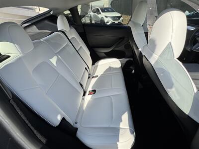 2023 Tesla Model Y Long Range   - Photo 19 - Long Beach, CA 90813
