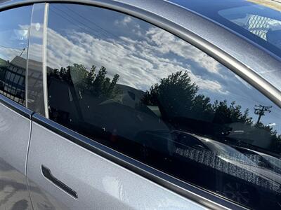 2023 Tesla Model Y Long Range   - Photo 14 - Long Beach, CA 90813