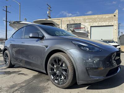 2023 Tesla Model Y Long Range   - Photo 9 - Long Beach, CA 90813