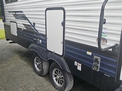 2024 PALOMINO PUMA 22FKQ   - Photo 3 - Lake Ariel, PA 18436