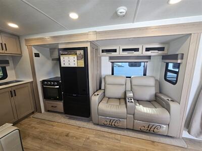 2026 Forest River ROCKWOOD 2522FB   - Photo 16 - Lake Ariel, PA 18436