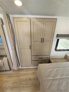 2026 Forest River ROCKWOOD 2522FB   - Photo 13 - Lake Ariel, PA 18436