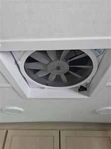 2026 Forest River ROCKWOOD 2522FB   - Photo 38 - Lake Ariel, PA 18436