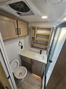 2026 Forest River ROCKWOOD 2522FB   - Photo 34 - Lake Ariel, PA 18436