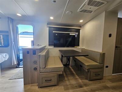 2026 Forest River ROCKWOOD 2522FB   - Photo 20 - Lake Ariel, PA 18436