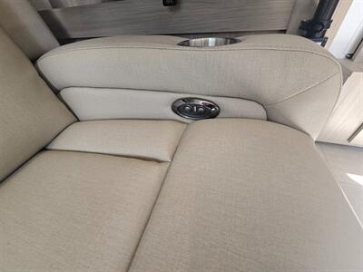 2026 Forest River ROCKWOOD 19RL   - Photo 11 - Lake Ariel, PA 18436