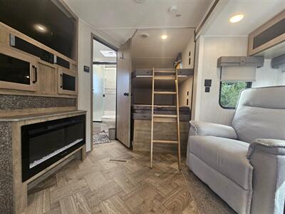 2022 Forest River PUMA 28DBFQ   - Photo 18 - Lake Ariel, PA 18436