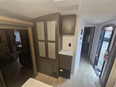 2025 KEYSTONE BULLET PREMIUM  310RES - Photo 21 - Lake Ariel, PA 18436