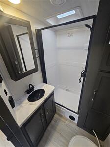 2025 KEYSTONE BULLET PREMIUM  310RES - Photo 25 - Lake Ariel, PA 18436